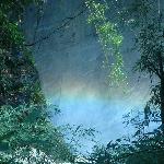 朦胧中出现的彩虹图片 自然风光 风景图片