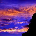 红霞里的十字架图片 自然风光 风景图片