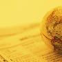 蔡少辛：8.21金价呈到V反转，国际黄金多空拉锯