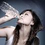 健康美丽喝出来 女人必喝的四种水