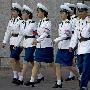 朝鲜和韩国漂亮女兵大比拼![组图]