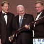 布什切尼2005年礼单曝光：猎枪山地车调侃两总统