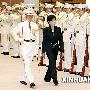 日本防卫白皮书声称对中国军力发展表示“警惕”