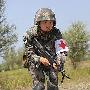 “跨越-2009”演习解放军卫勤女兵风采![组图]