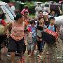 缅甸政府军占领果敢 大批难民涌向中国云南!