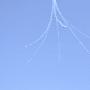 组图：实拍空军成立60周年庆典飞行跳伞表演