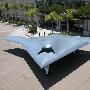 美海军首款航母起降X-47B隐形无人机明年首飞