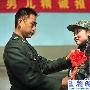 开眼了,今年第一位漂亮女兵走进西藏军营![组图]