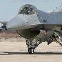 美国空军改装126架老化F-16作无人靶机(图)