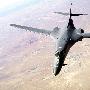 [图文]B-1B“枪骑兵”轰炸机