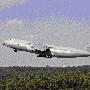 首架生产型C-5M“超级银河”运输机首飞