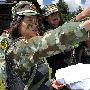 云南女特警展开高寒山地野外生存训练[高清]