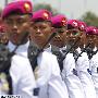印尼举行阅兵式庆祝建军66周年