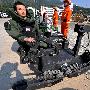 福建武警举行反恐抗震防生化综合演练