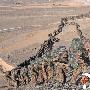 某旅组织官兵进行多课目演练