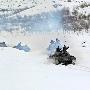 新疆军区某装甲团展现高寒山地作战强悍战力