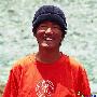 中国人民大学自游人协会2005唐拉昂曲峰登山队教练--扎西朗加
