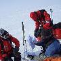 金飞豹一行队员又遭遇低温--距南极点还有84.2公里[组图]