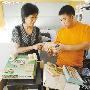 炉西峡失踪事件领队母亲卖财物补偿遇难驴友家人