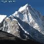 瑞士三名80后登山者首次阿式攀登尼泊尔险峰