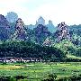 “赤壁丹崖”丹霞山：中国红石公园