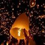 最浪漫的节日：泰国水灯节