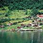 挪威小镇的湖光山色