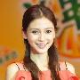 女星演绎半扎头甜美发型