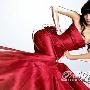 红色礼服打造时尚中式新娘