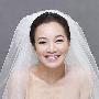 阿雅婚纱写真甜美动人