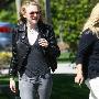 《暮光》女演员品味揭密--Dakota Fanning