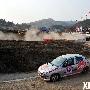 [组图]全国汽车短道拉力赛莫慧兰变身赛车手(2)