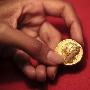 以色列发现2200年前金币 迄今最重28克(图)