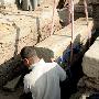 埃及发现“失踪法老”墓地 存在神秘石刻符号