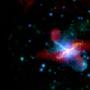 观测揭晓巨大星系起源于两个古老星系碰撞