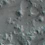 最新火星照片暗示表面之下存在着远古冰川