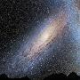 宇宙中的惨案：小星系被大星系无情吞掉