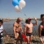 中俄二百多名游泳爱好者横渡中俄界江黑龙江
