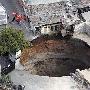 危地马拉惊现“吃人”地洞