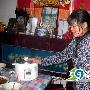 江西女子会放电 身体犹如一台发电机(图)