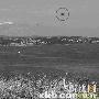 英国摄影爱好者无意中拍到神秘高速活动的UFO[图]