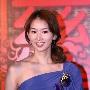 组图：2009慈善群星会 众女星素装上阵走红毯