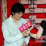 李湘被爆怀孕住院养胎 绯闻男友王岳伦现身探望