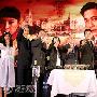 组图：《男儿本色》见面会 罗嘉良刘烨婚期抢镜