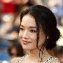 组图：舒淇再次惊艳戛纳红毯 秀玉背典雅大方