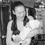 梁洛施下月带儿子回港见家人 12人照料李长治