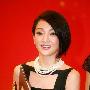 周迅再捧影后桂冠 兴奋自爆年龄35显率真性格