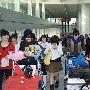 至上励合韩国集训归来数百名粉丝接机人气爆棚