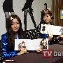 组图：韩国少女组合T-ARA举行首张专辑签名会