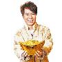 “友情价”续约环球唱片 李克勤降价2/3求生